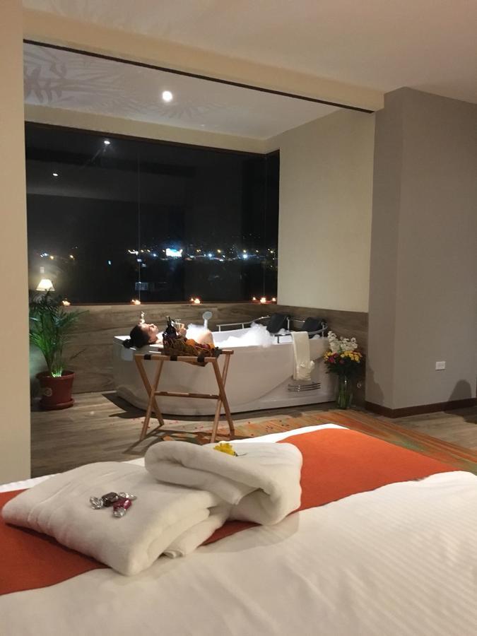 Ilalo Garden Hotel & Restaurant Quito Buitenkant foto