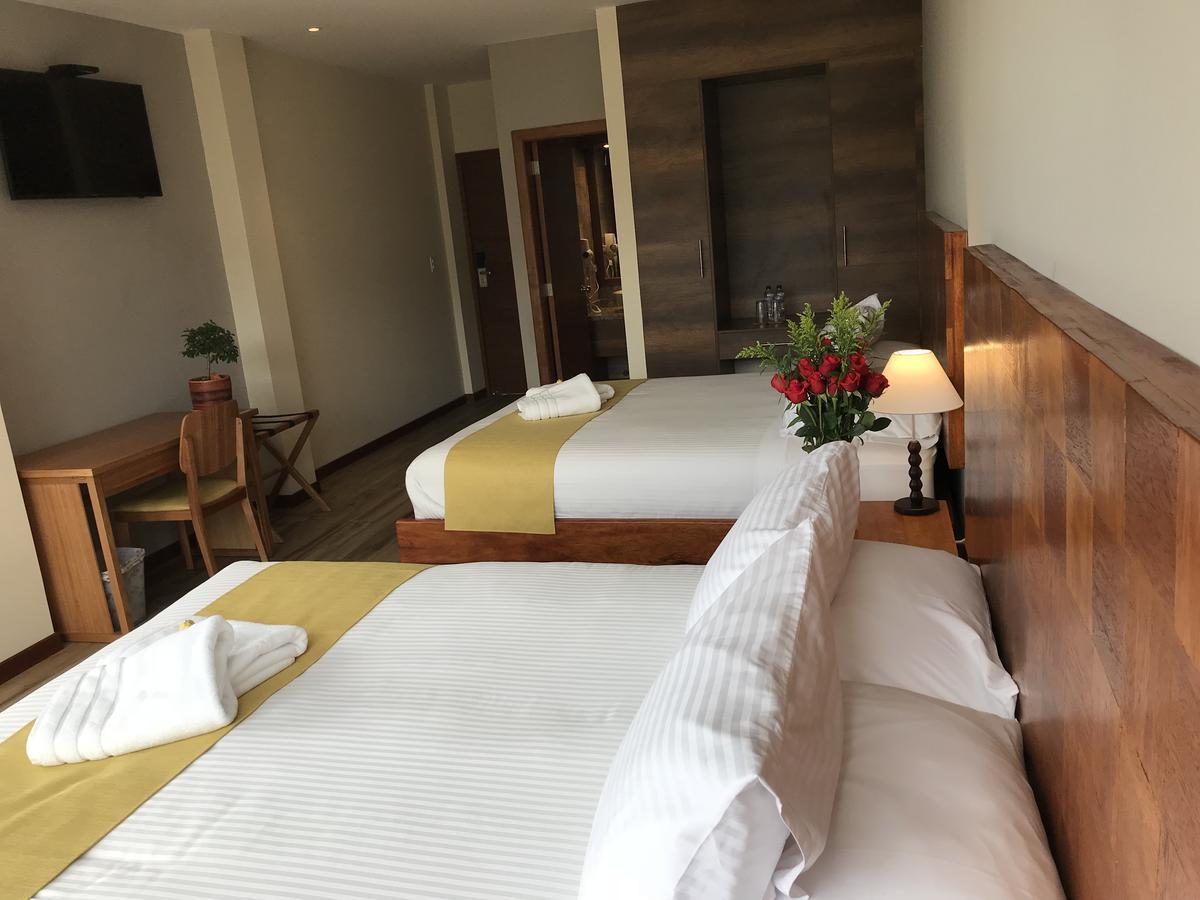 Ilalo Garden Hotel & Restaurant Quito Buitenkant foto